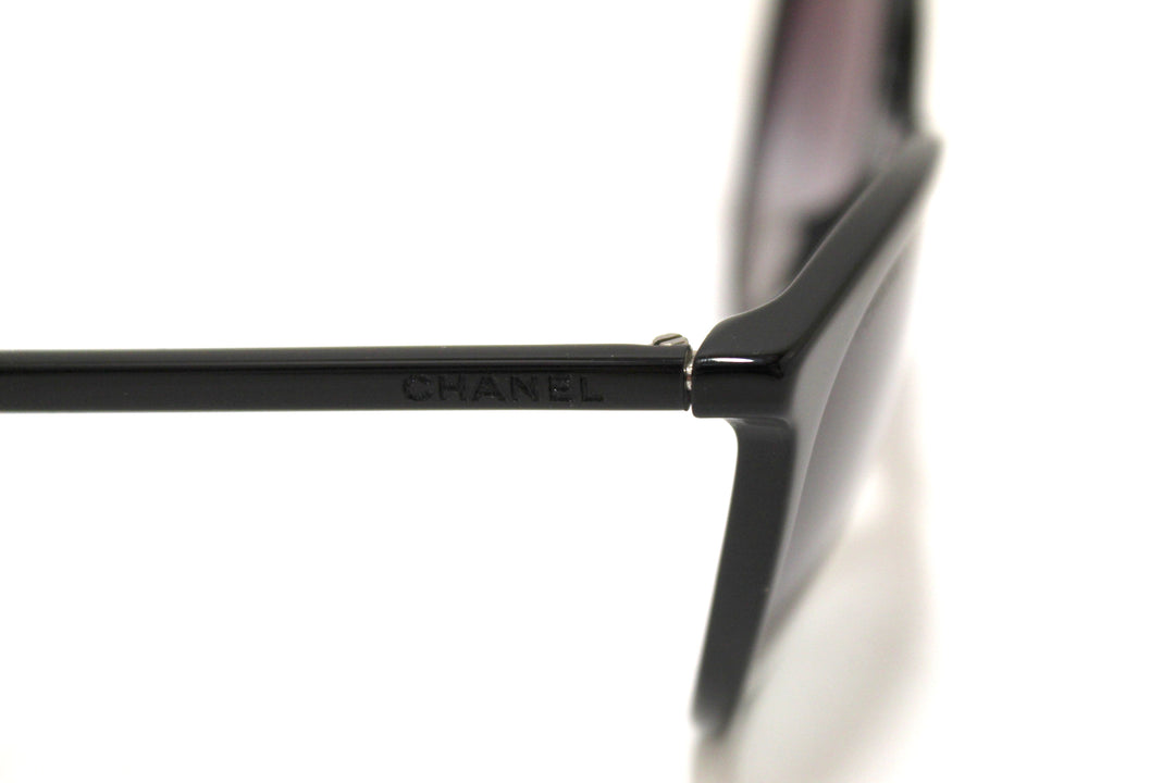 Top Quality Chanel Black Acetate Pearl sunglasses