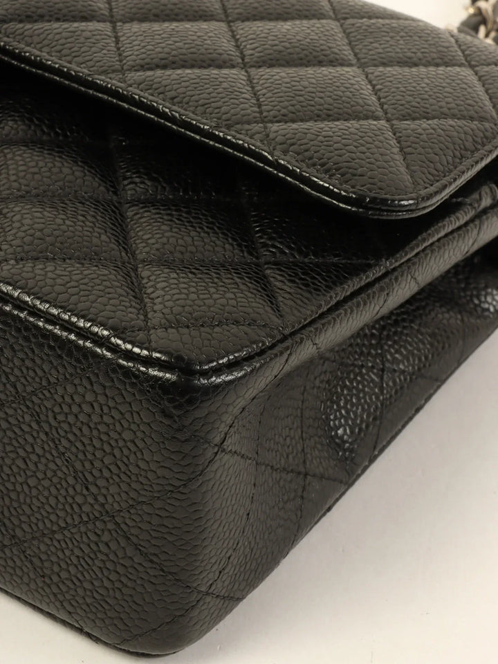 Chanel Around 2000 Made Caviar Skin Classic New Chain Bag 25Cm Black