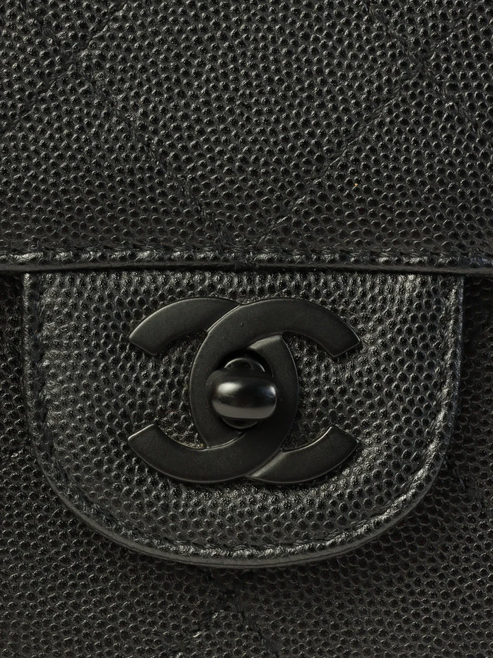 Chanel Around 1998 Made Caviar Skin Turn-Lock Shoulder Bag Black