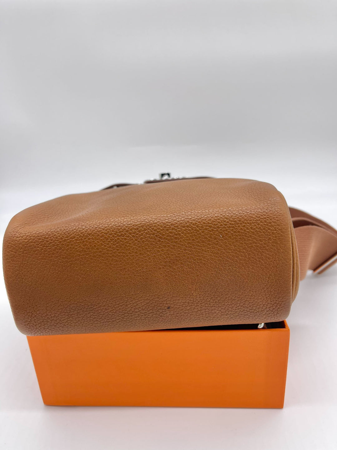 Top quality Hermes Hac A Dos Fauve Barenia Faubourg Backpack Palladium Hardware