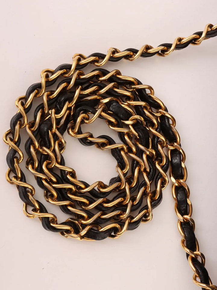 Chanel Around 1995 Made Caviar Skin Diana New Chain Bag 25Cm Black