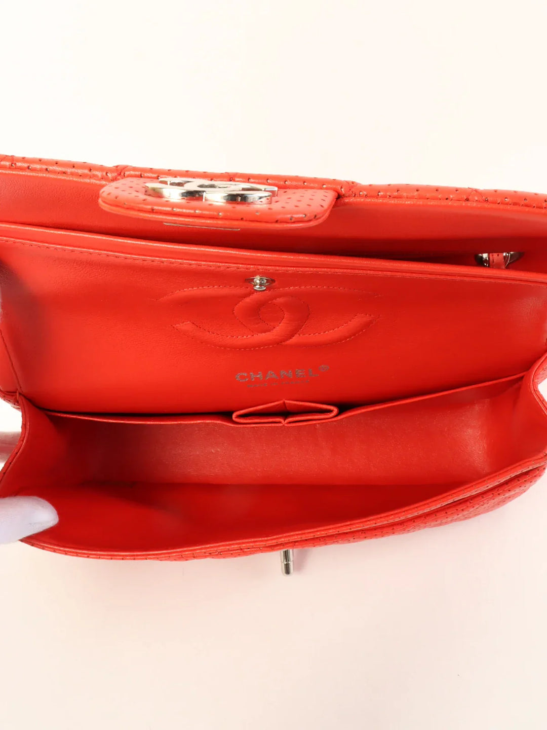 Chanel Around 2007 Made Punching Leather Turn-Lock Chain Shoulder Bag Red