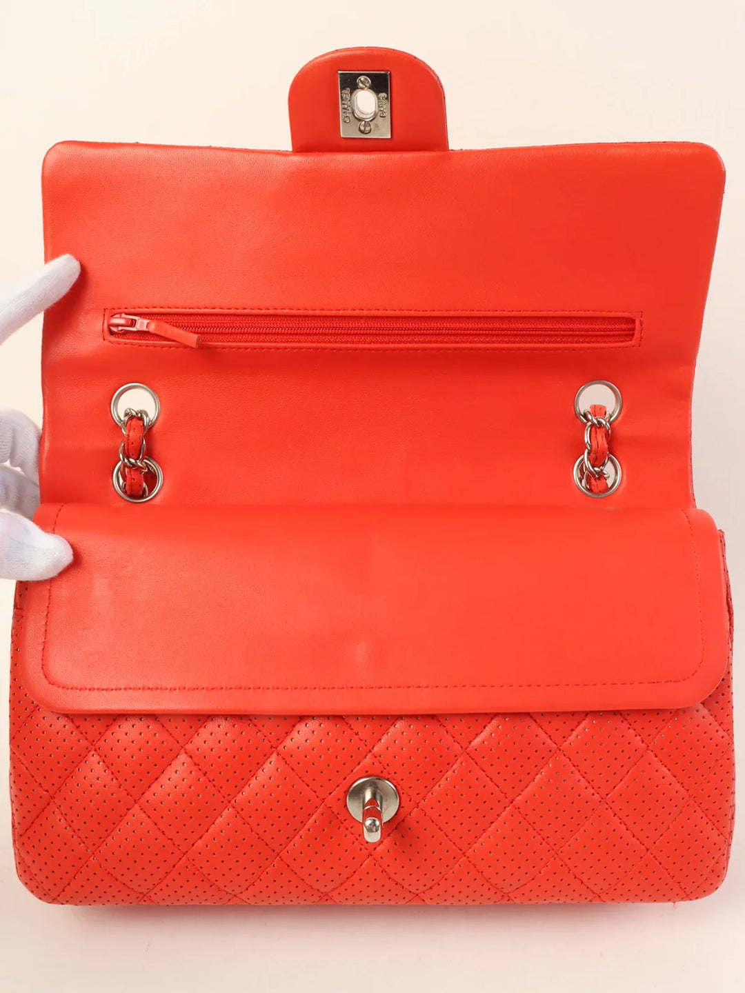 Chanel Around 2007 Made Punching Leather Turn-Lock Chain Shoulder Bag Red