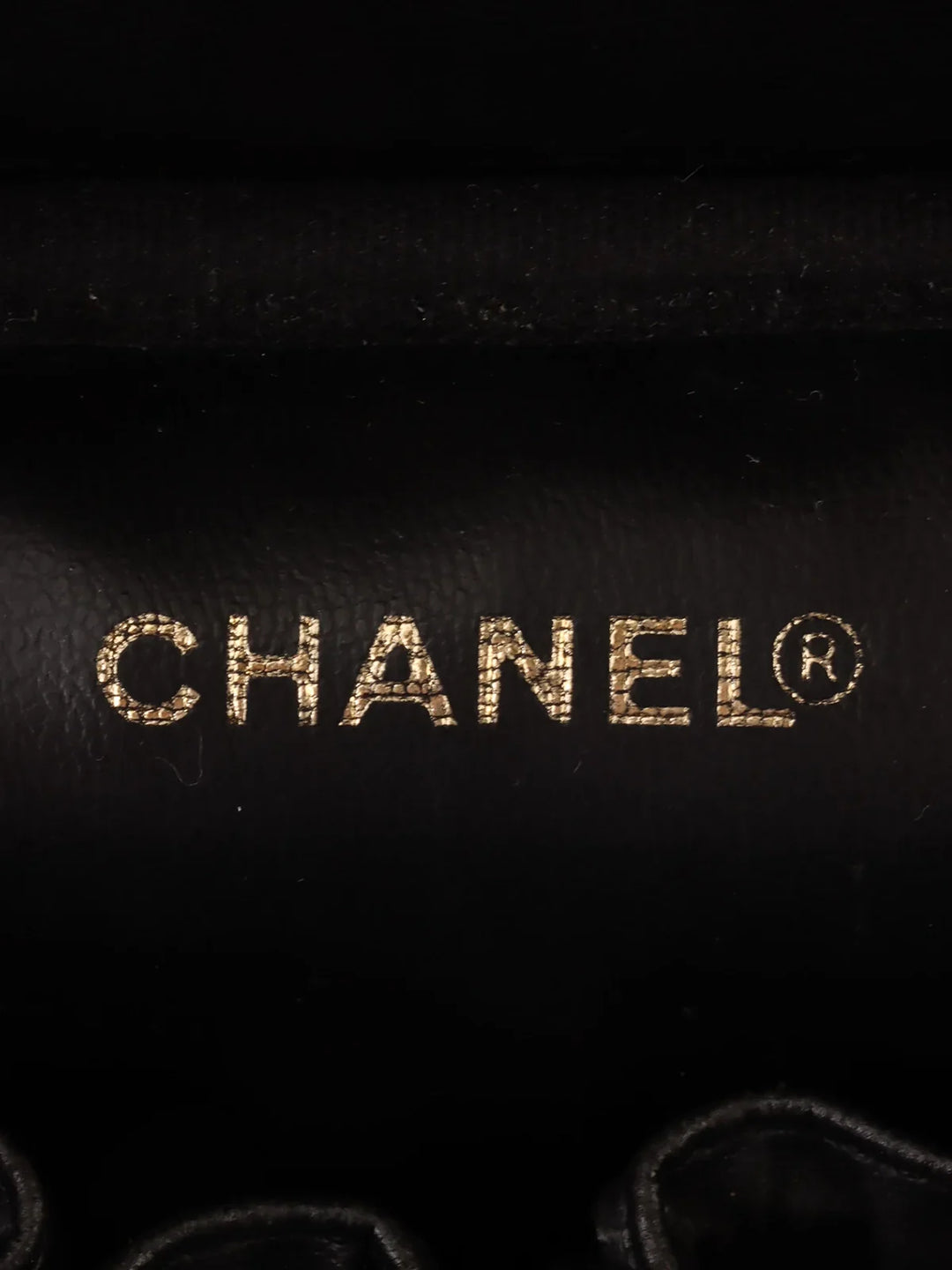 Chanel Around 2000 Made Caviar Skin Cc Mark Stitch Vanity Black