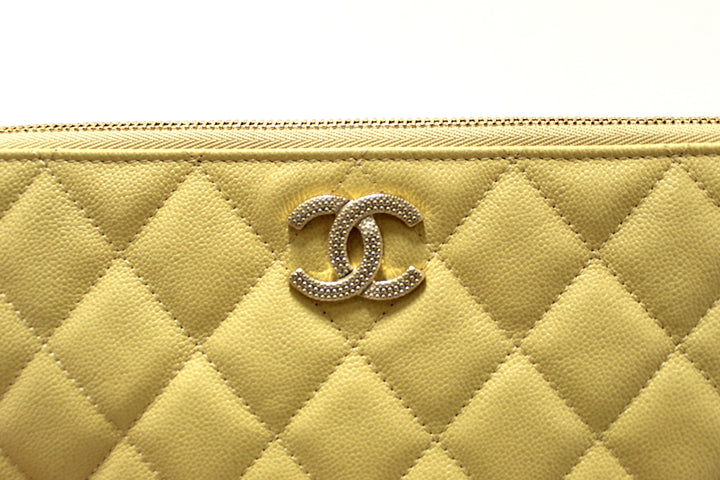 New Top Quality Chanel Yellow Caviar Leather Classic Zipped O Case Pouch Clutch Bag