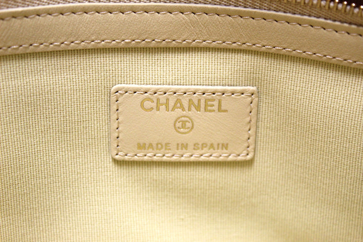New Top Quality Chanel Yellow Caviar Leather Classic Zipped O Case Pouch Clutch Bag