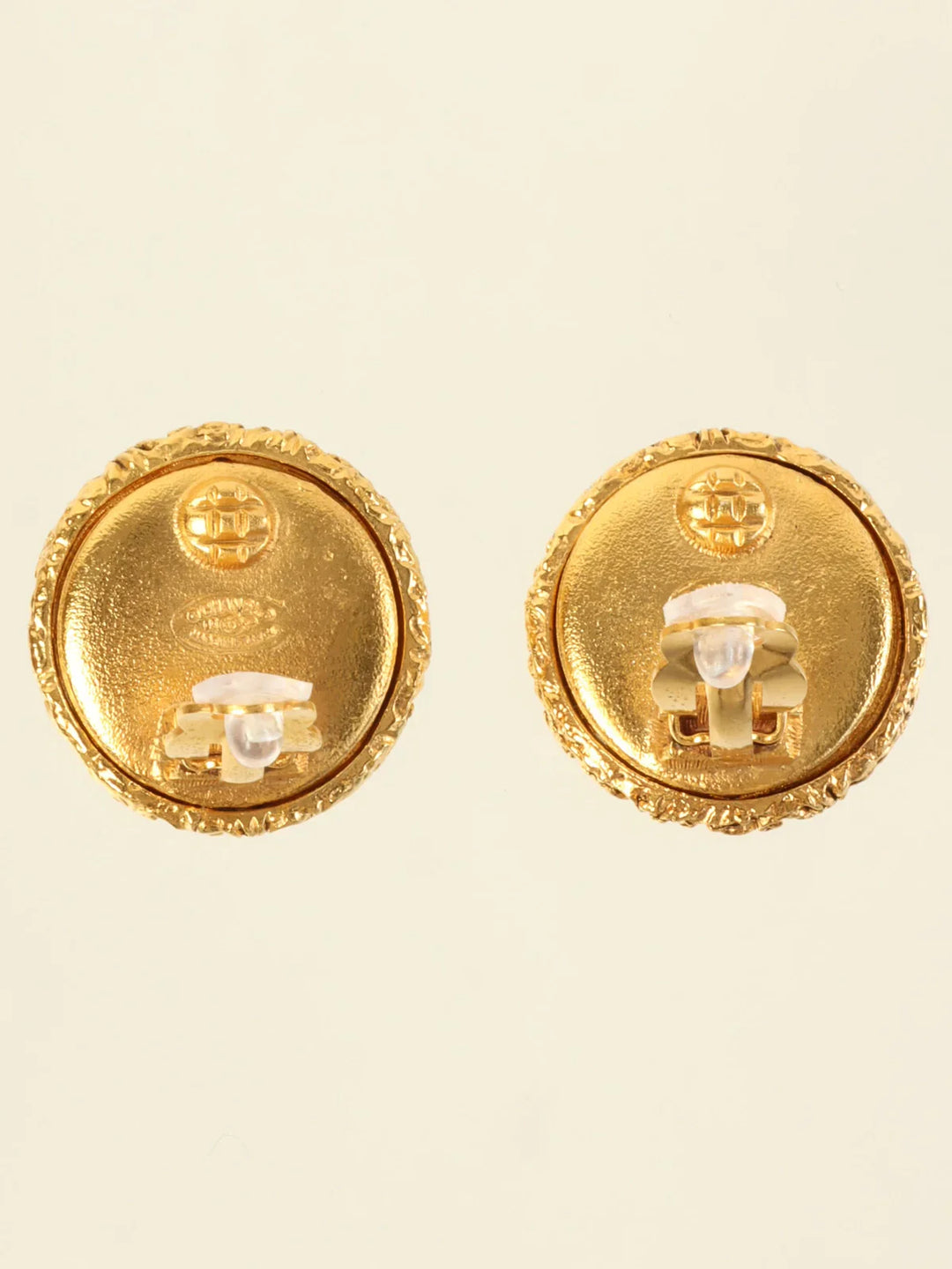 Chanel 1993 Made Round Cc Mark Earrings Gold/Black
