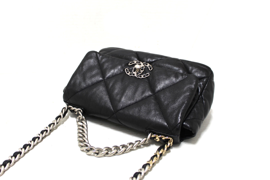Top Quality Chanel 19 Medium Black Quilted Lambskin Leather Shoulder Crossbody Bag