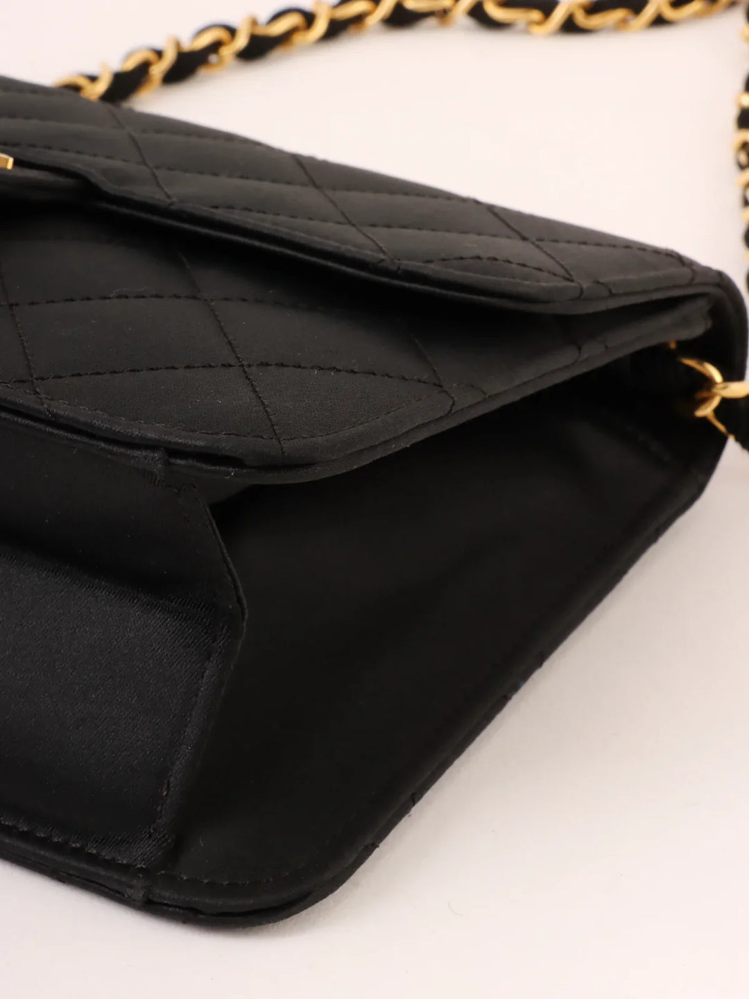 Chanel Around 1985~1990 Made Silk Satin Cc Mark Plate Chain Bag Mini Black