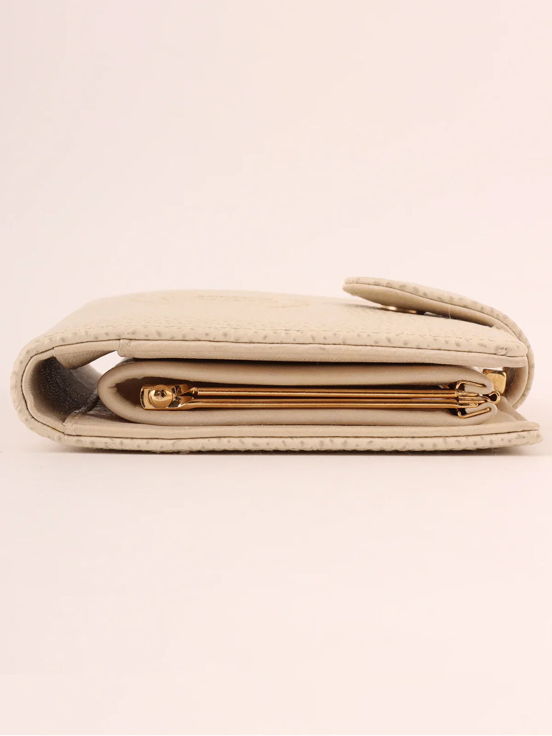 Chanel Around 2001 Made Caviar Skin Cc Mark Stitch Wallet Ivory