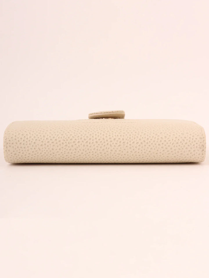 Chanel Around 2001 Made Caviar Skin Cc Mark Stitch Wallet Ivory