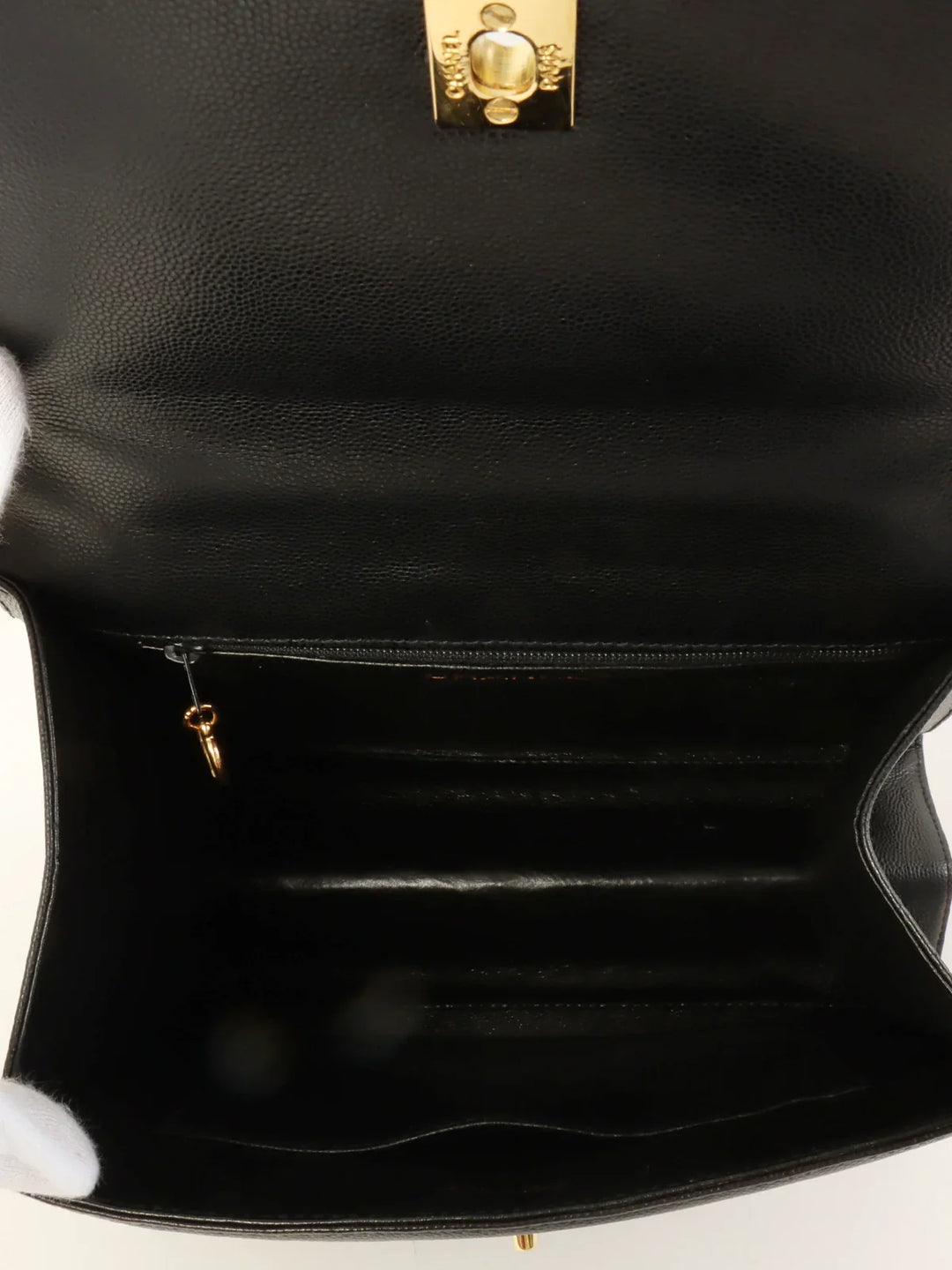 Chanel Around 1998 Made Caviar Skin Turn-Lock Twist Shoulder Bag Black