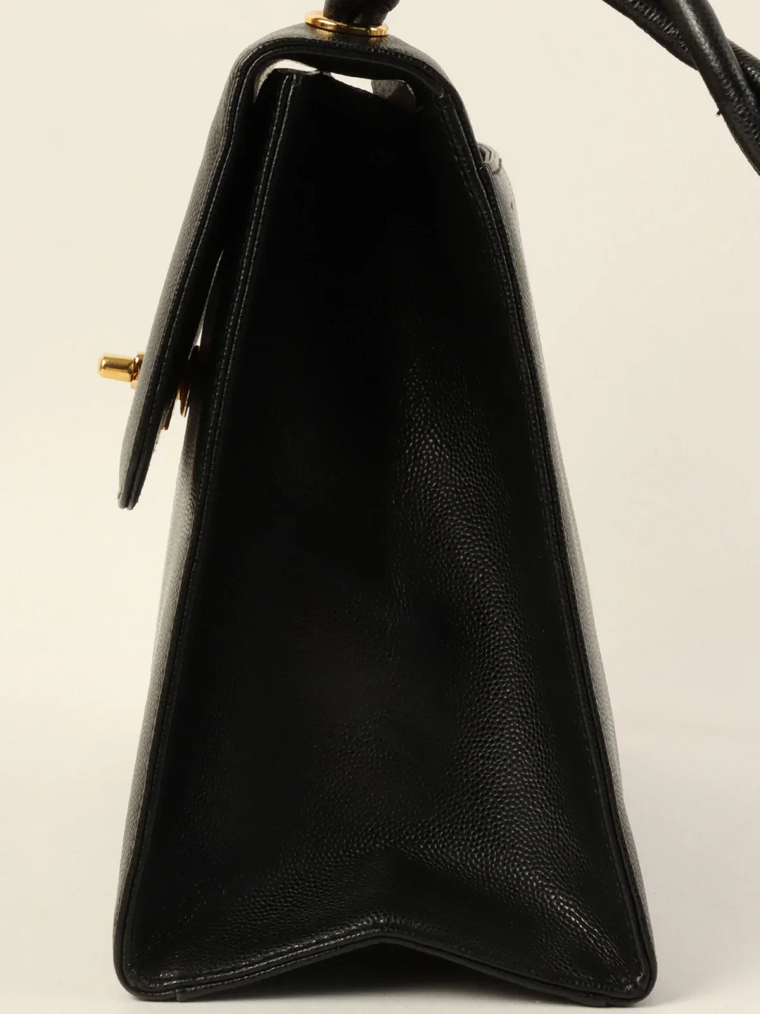 Chanel Around 1998 Made Caviar Skin Turn-Lock Twist Shoulder Bag Black
