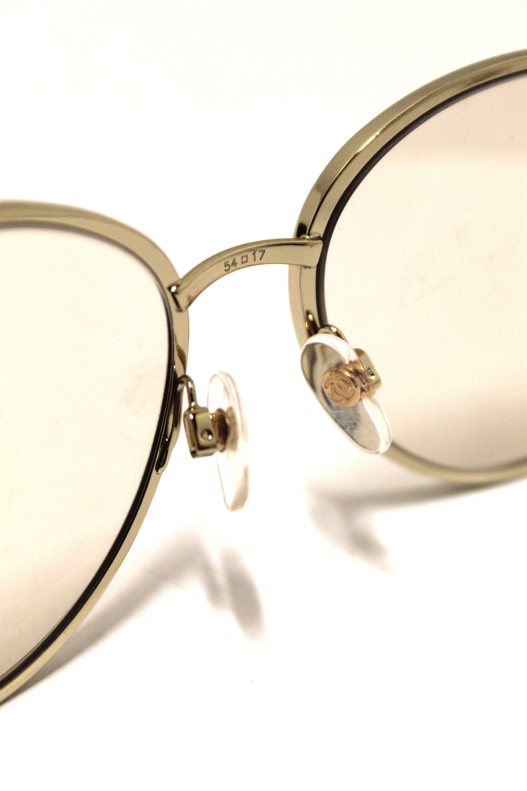 Top Quality Chanel Light Gold-Tone Pearl Round Sunglasses