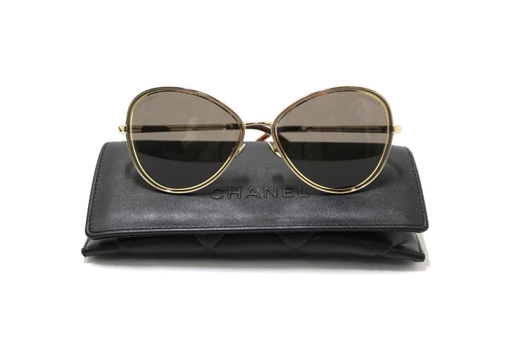 Top Quality Chanel Black and Gold Oversize Sunglasses