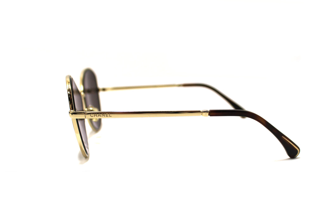 Top Quality Chanel Black and Gold Oversize Sunglasses