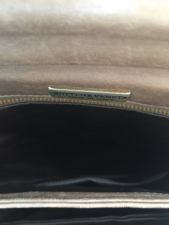 Bottega veneta Shoulder Bag in Brown Leather