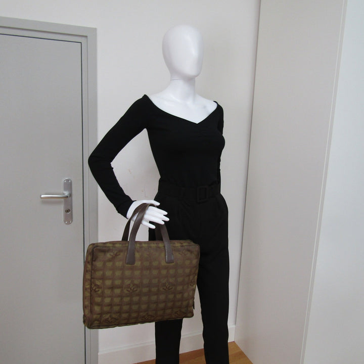 Top Quality Chanel Handbag in Green Fabric