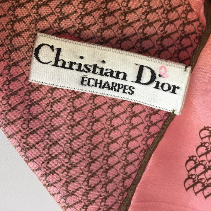 CHRISTIAN Top quality Dior Foulard in Pink Silk