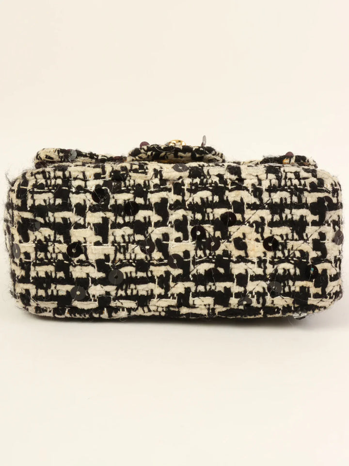 Chanel Around 1992 Made Tweed Sequin Classic New Top Handle Bag Mini Black/White