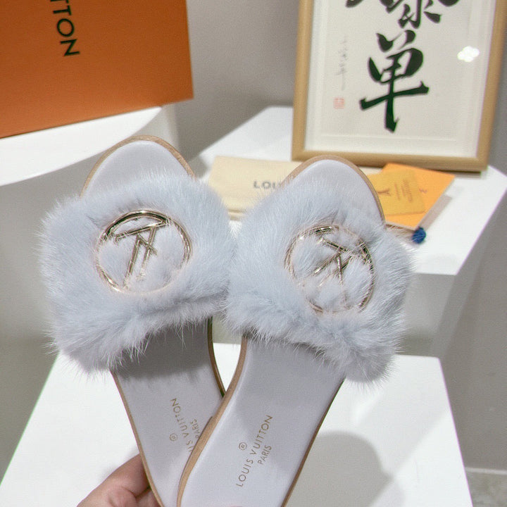 SE1173 LB Mink Fur Flat Mule / Size5-12