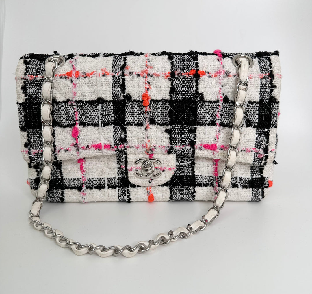 Chanel Medium Tweed Double New