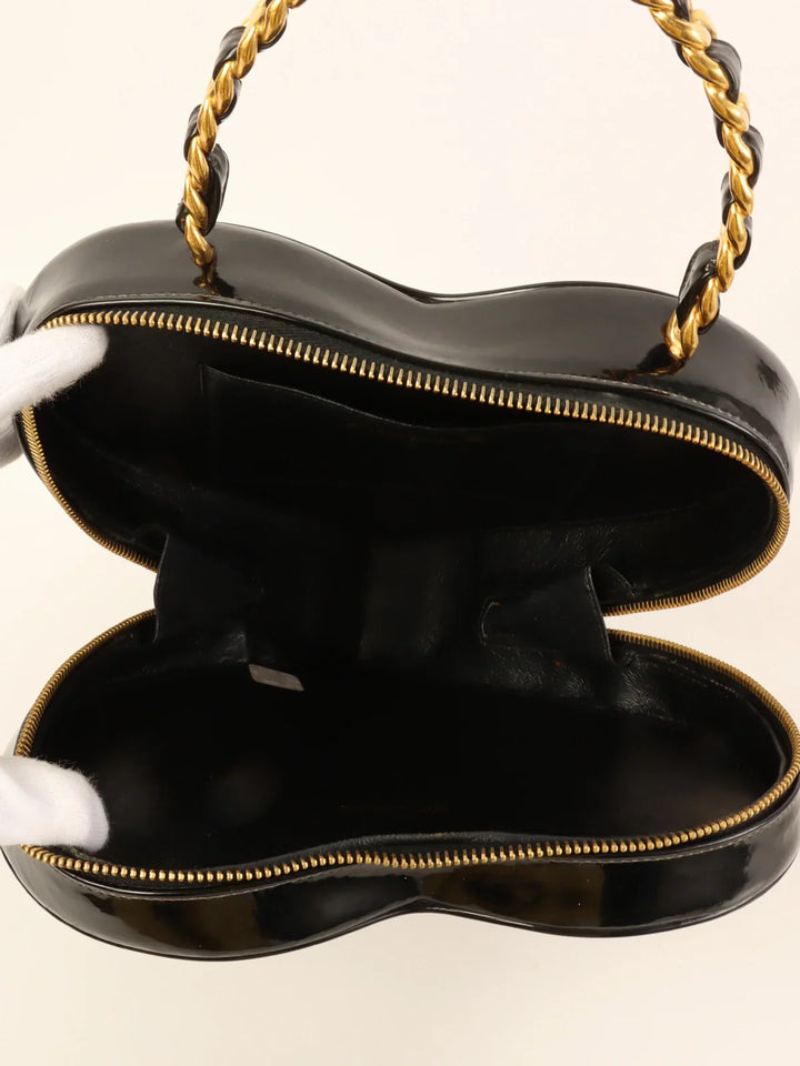 Chanel Around 1995 Made Patent Heart Cc Mark Stitch Vanity Black/White