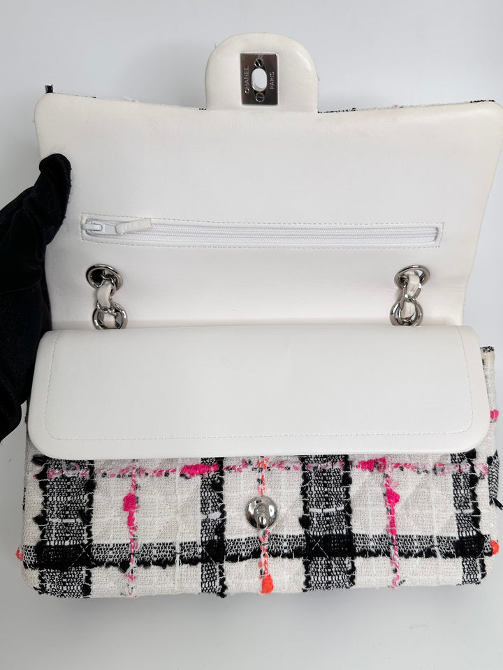 Chanel Medium Tweed Double New