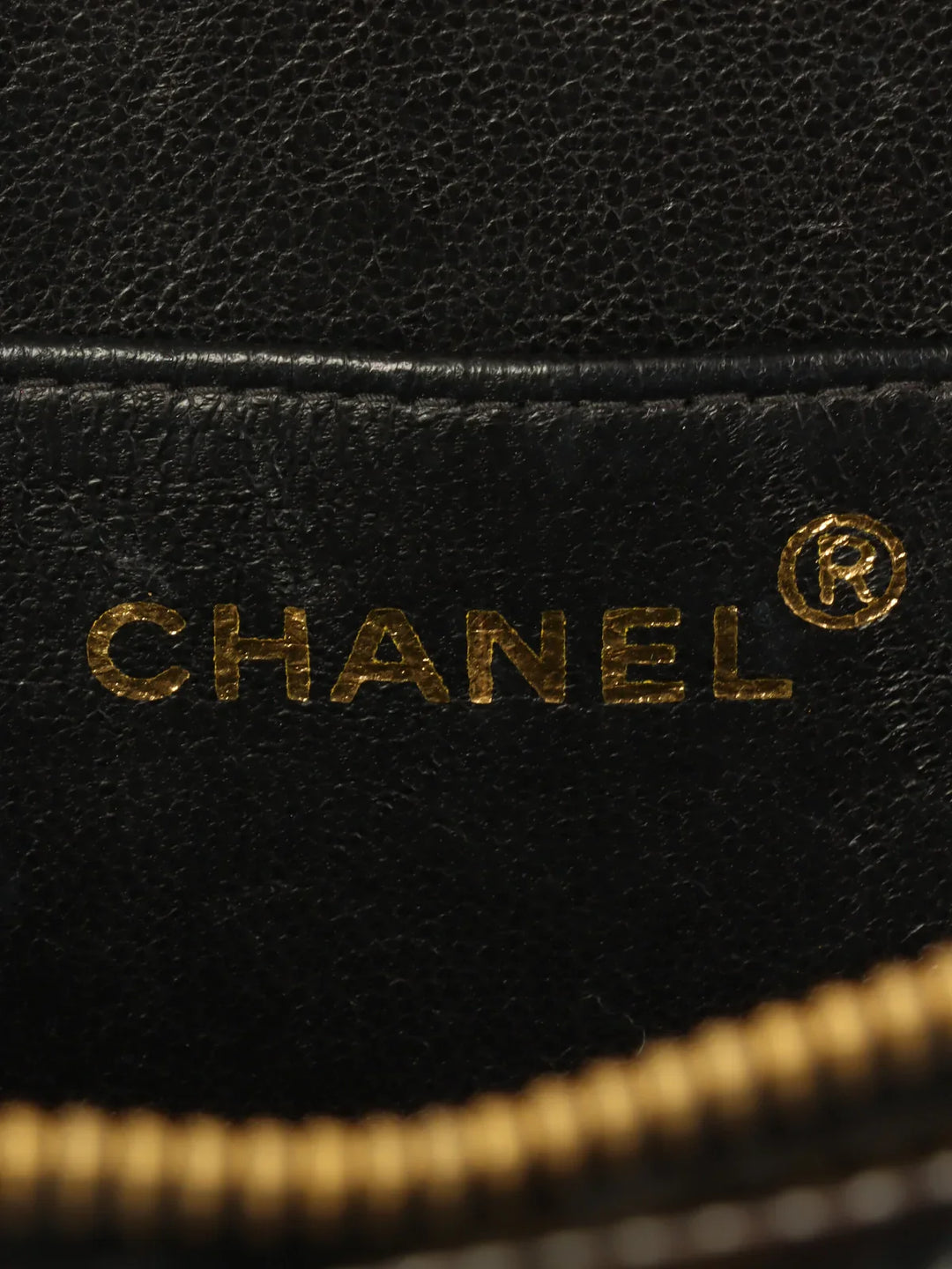 Chanel Around 1995 Made Patent Heart Cc Mark Stitch Vanity Black/White