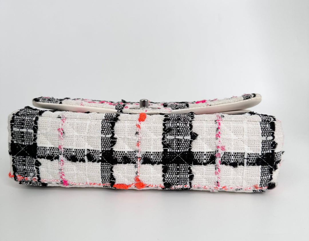 Chanel Medium Tweed Double New
