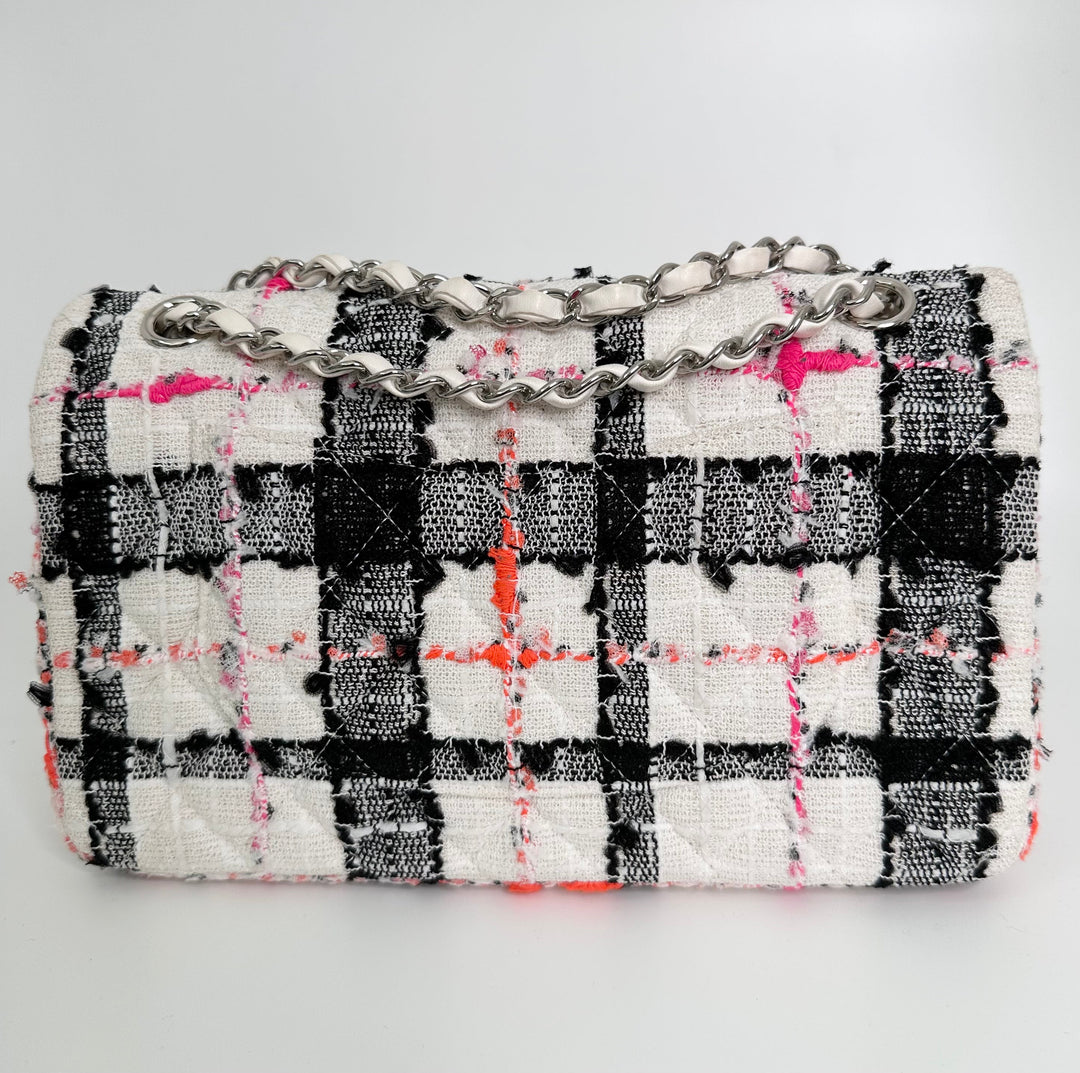Chanel Medium Tweed Double New