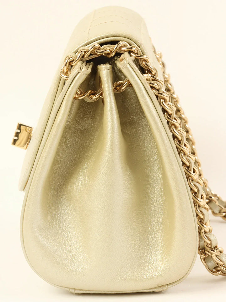 Chanel Around 2001 Made Chocolate Bar 2.55 Mini Chain Bag Champagne Gold