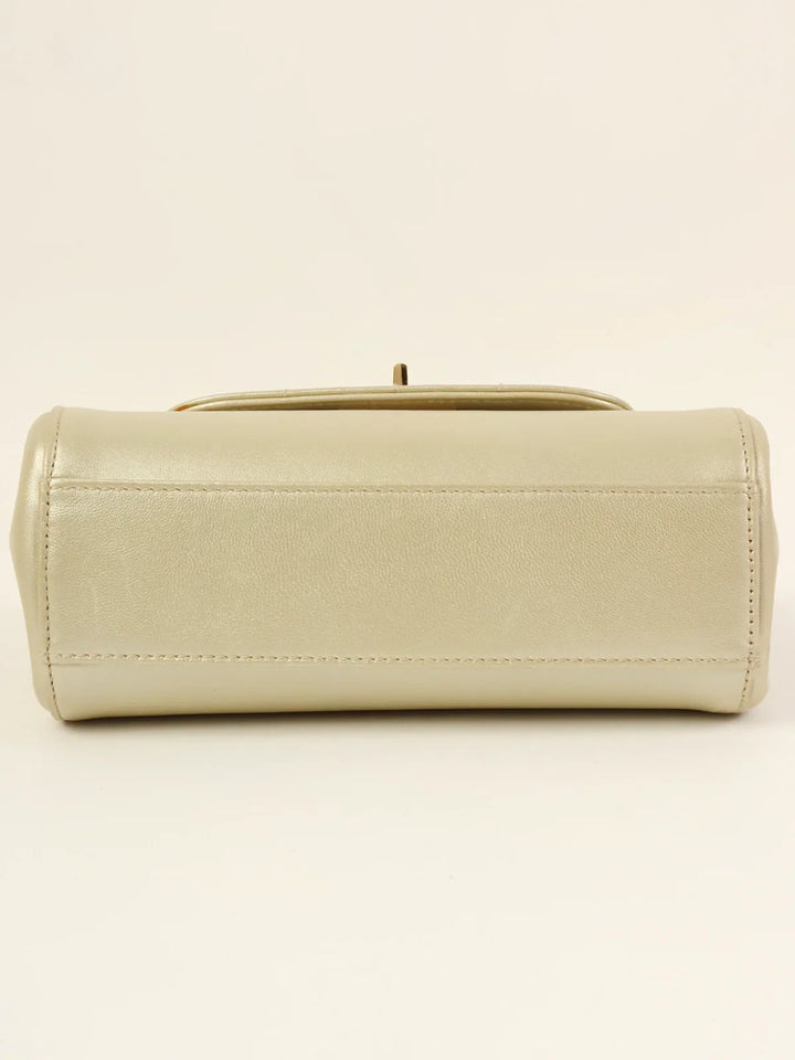 Chanel Around 2001 Made Chocolate Bar 2.55 Mini Chain Bag Champagne Gold