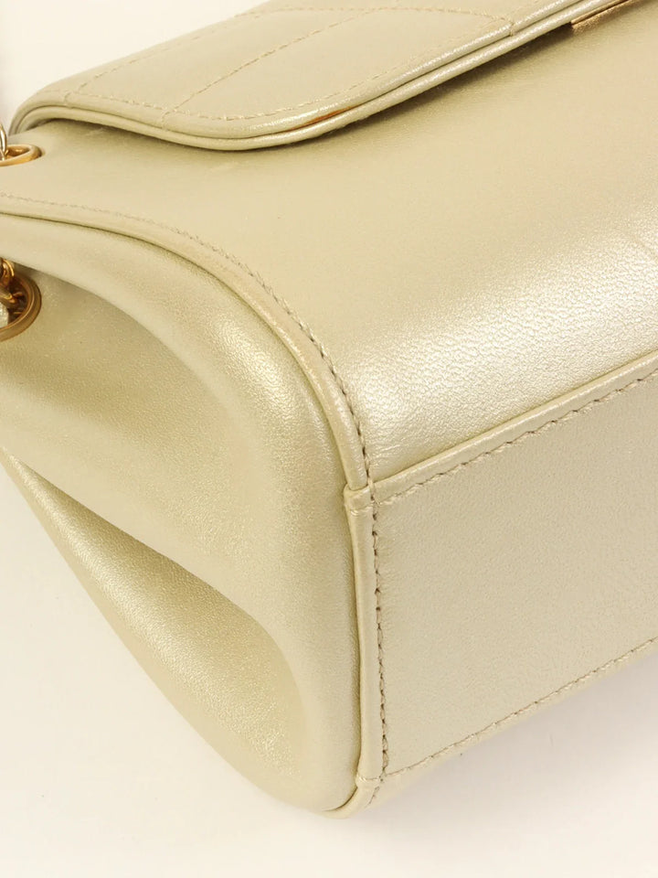 Chanel Around 2001 Made Chocolate Bar 2.55 Mini Chain Bag Champagne Gold
