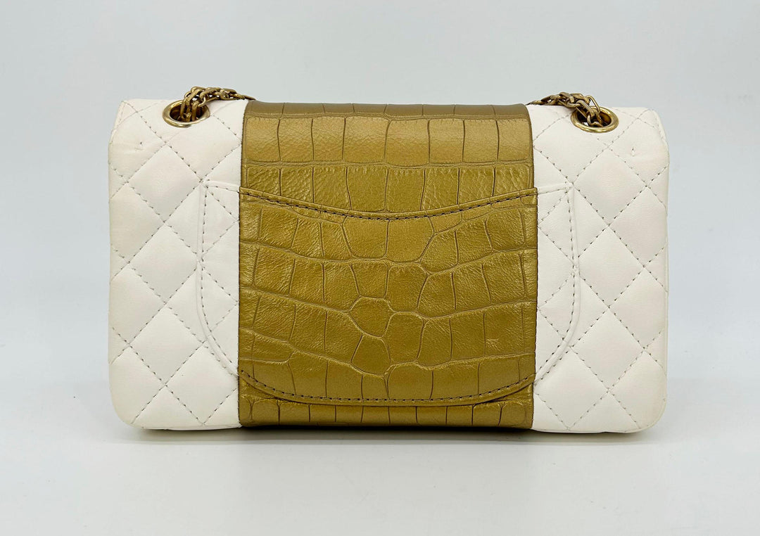 Chanel NEW Cream Leather Gold Alligator Double New Classic 2.55 Reissue NWT
