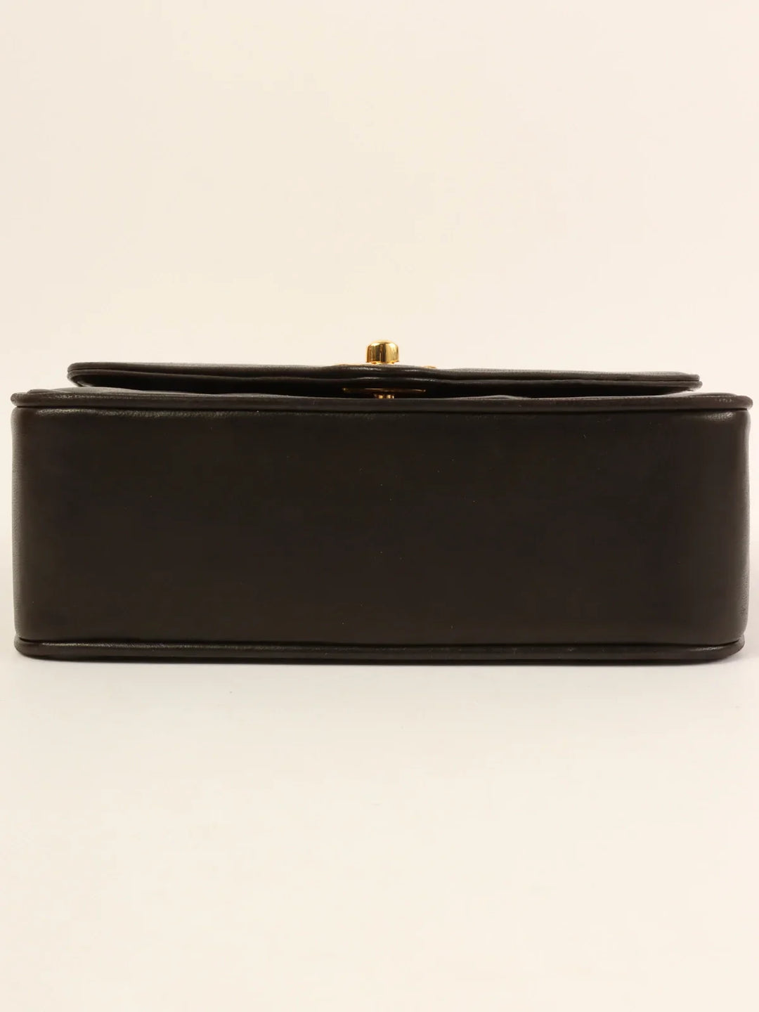 Chanel Around 1992 Made Chevron Turn-Lock Bijoux Chain Bag Black