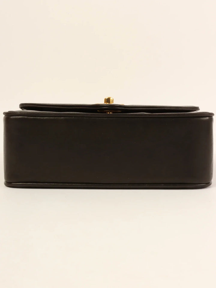 Chanel Around 1992 Made Chevron Turn-Lock Bijoux Chain Bag Black