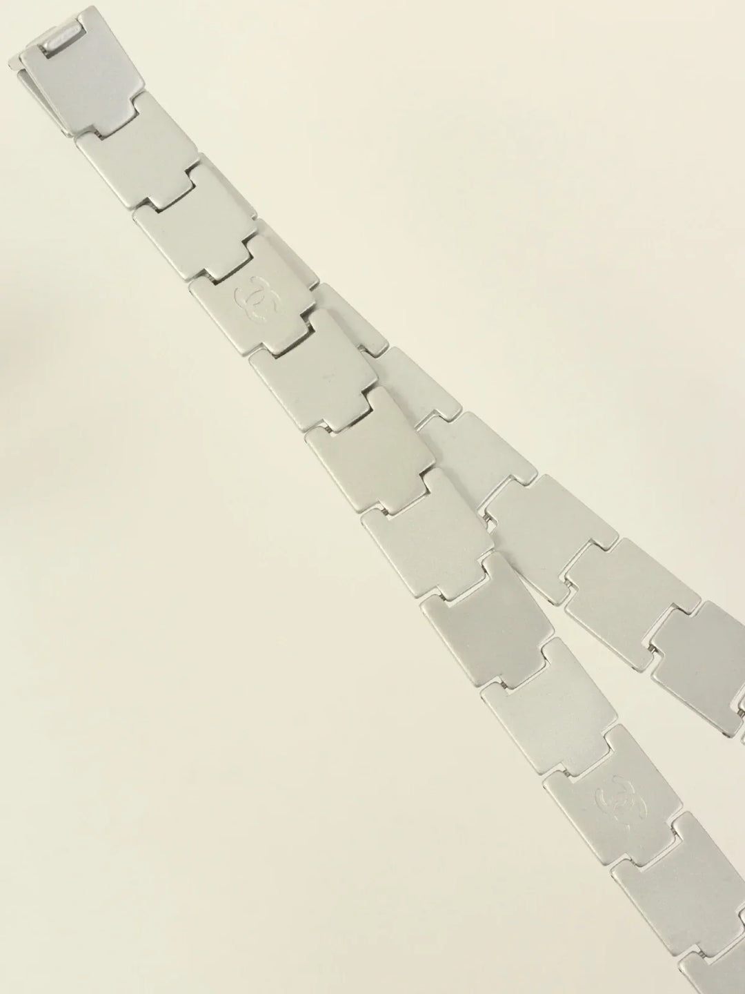 Chanel 1999 Made Round Cc Mark Plate Belt Silver