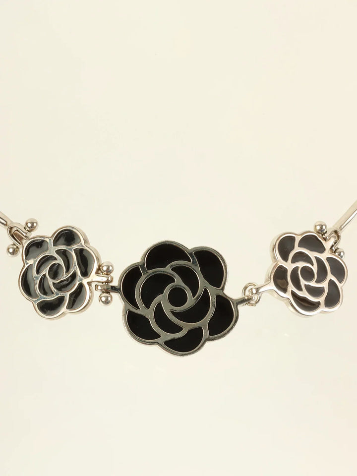 Chanel 1998 Made Camellia Choker Silver/Black