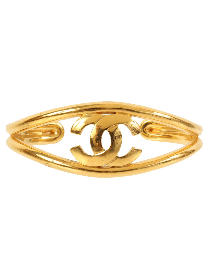 Chanel 1997 Made Cc Mark Cutout Plate Bangle Gold