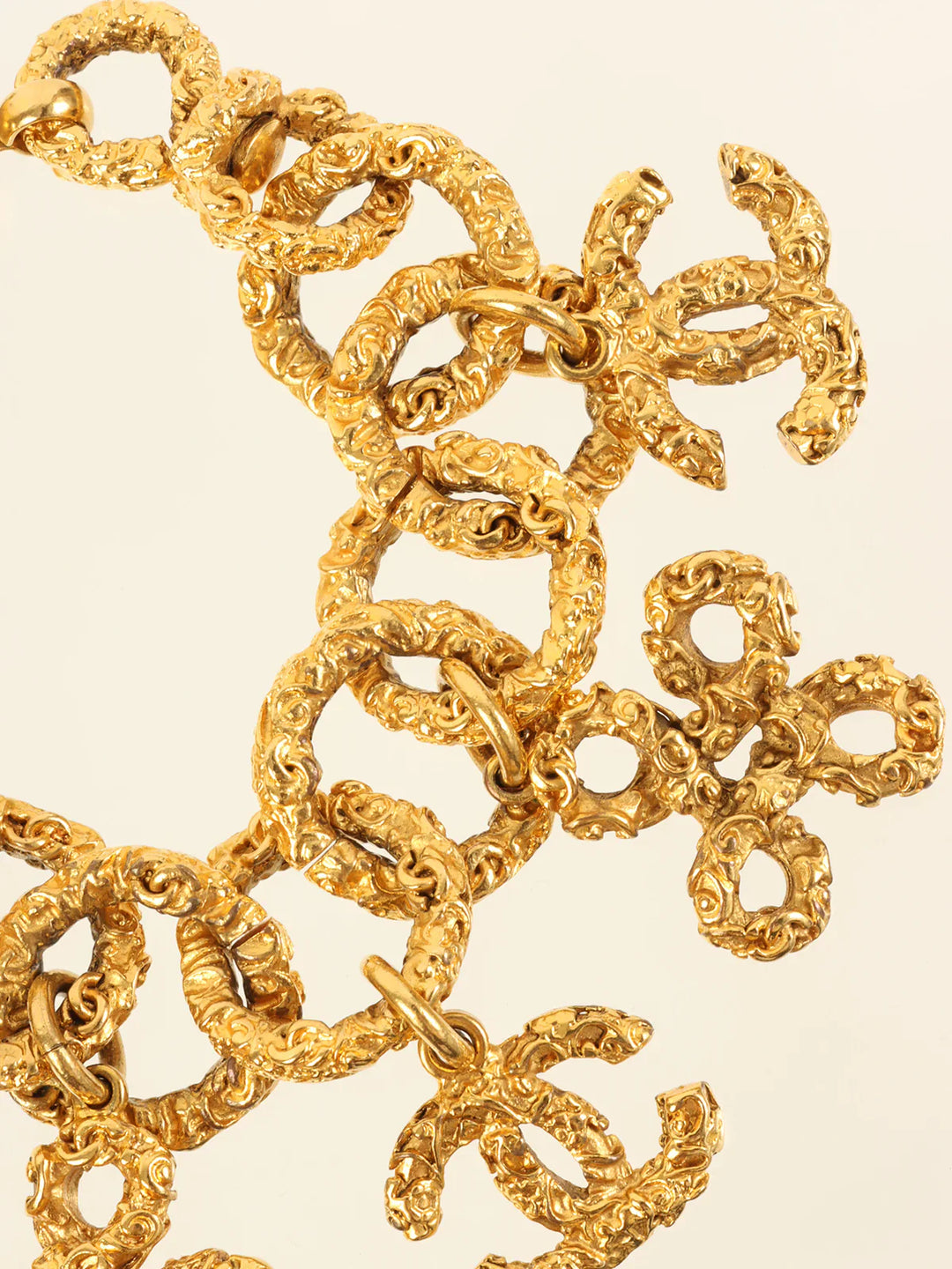Top Quality Chanel Clover Cc Mark Charm Bracelet Gold