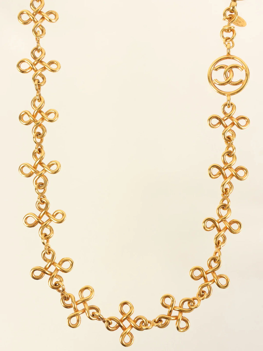 Chanel 1993 Made Circle Cutout Cc Mark Design Chain Necklace Gold