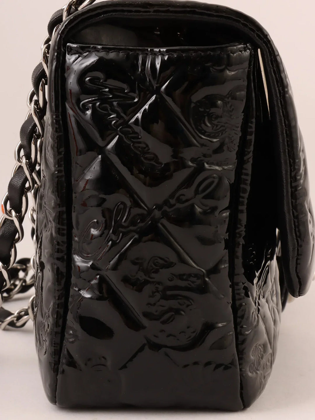 Chanel Around 2010 Made Patent Icon Embossed Turn-Lock Chain Bag Black