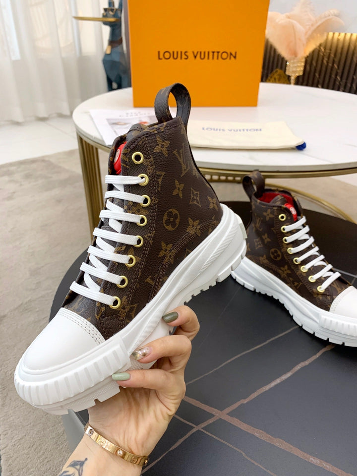 SE1178 LB Sneaker Boot / Size5-10