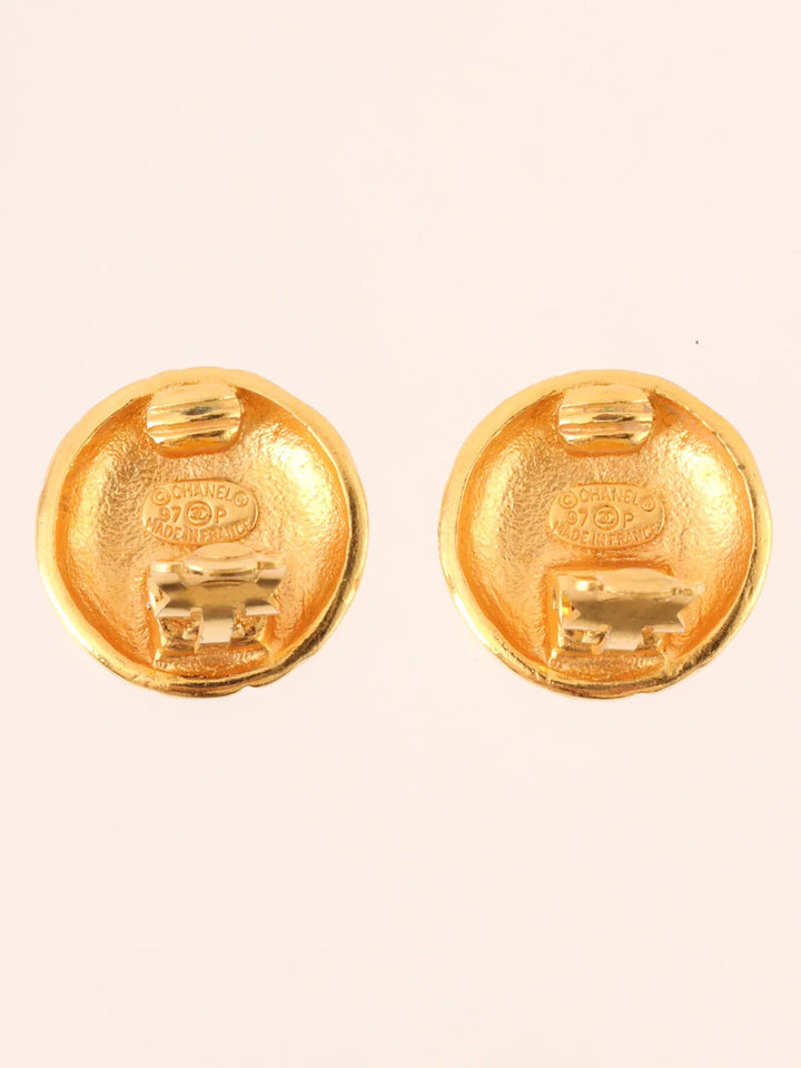 Chanel 1997 Made Round Cc Mark Earrings Gold