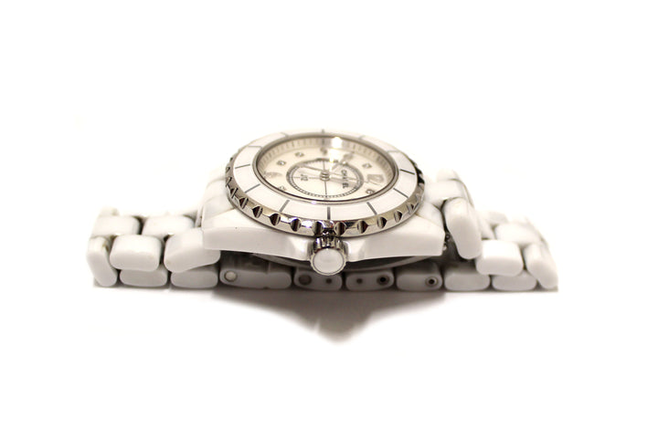 Top Quality Chanel White Ceramic J12 Diamond Quatz Watch 33mm H2422