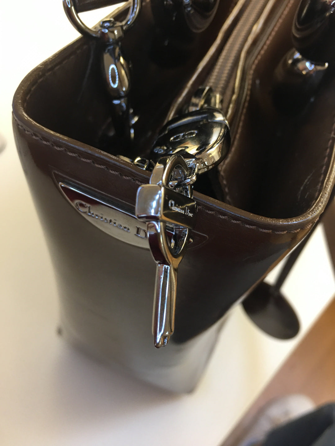 CHRISTIAN Top quality Dior Malice Handbag in Brown Leather