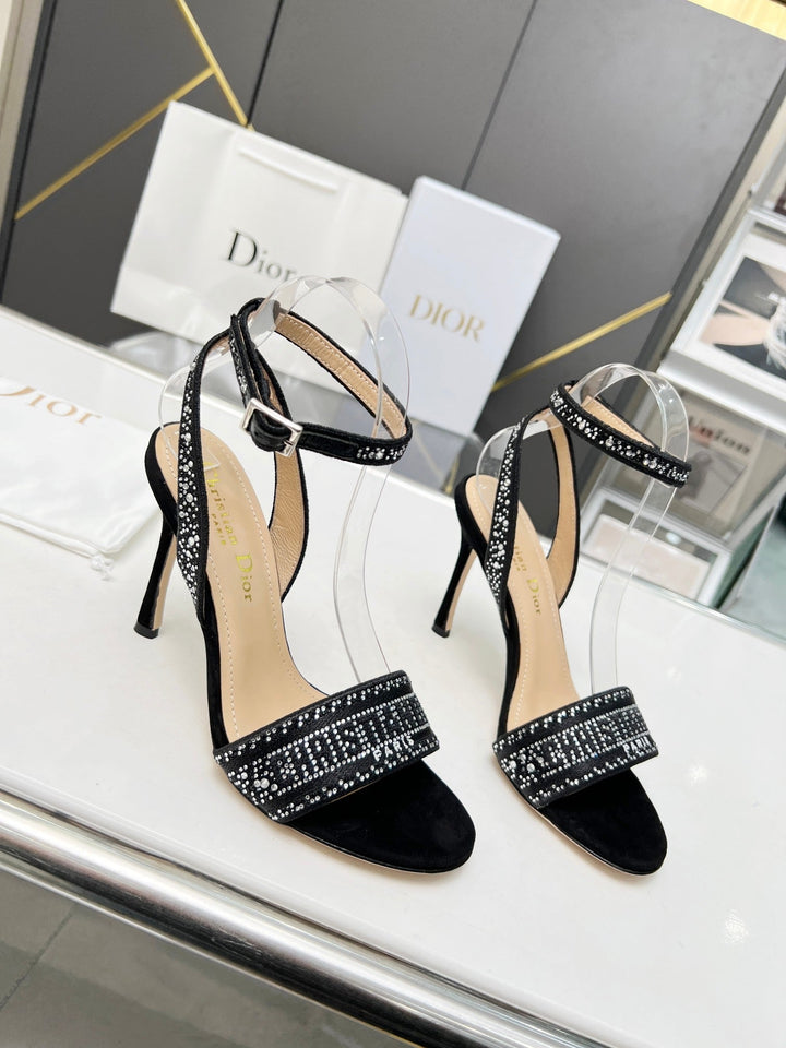 SE1109 DR Dway Heeled Sandal /  Size5-10
