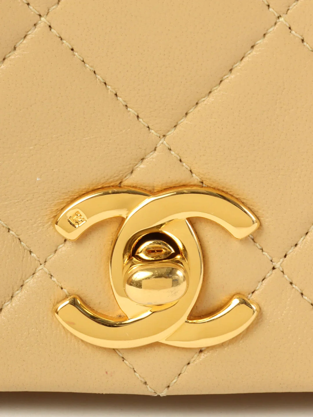 Chanel Around 1990 Made Full New Chain Bag 23Cm Beige