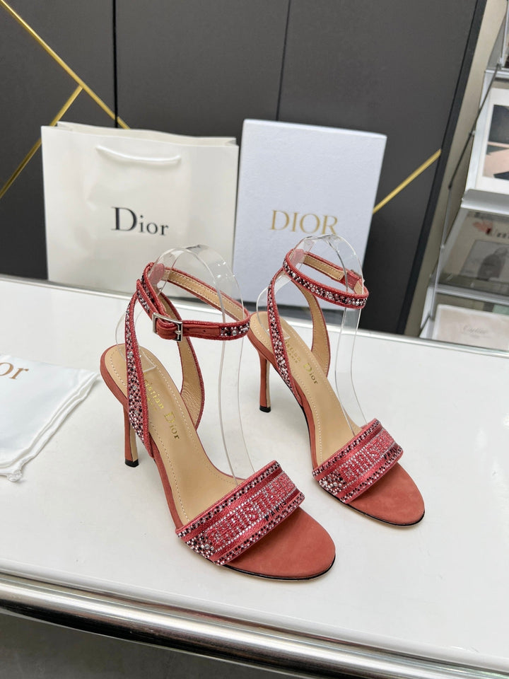 SE1110 DR Dway Heeled Sandal /  Size5-10